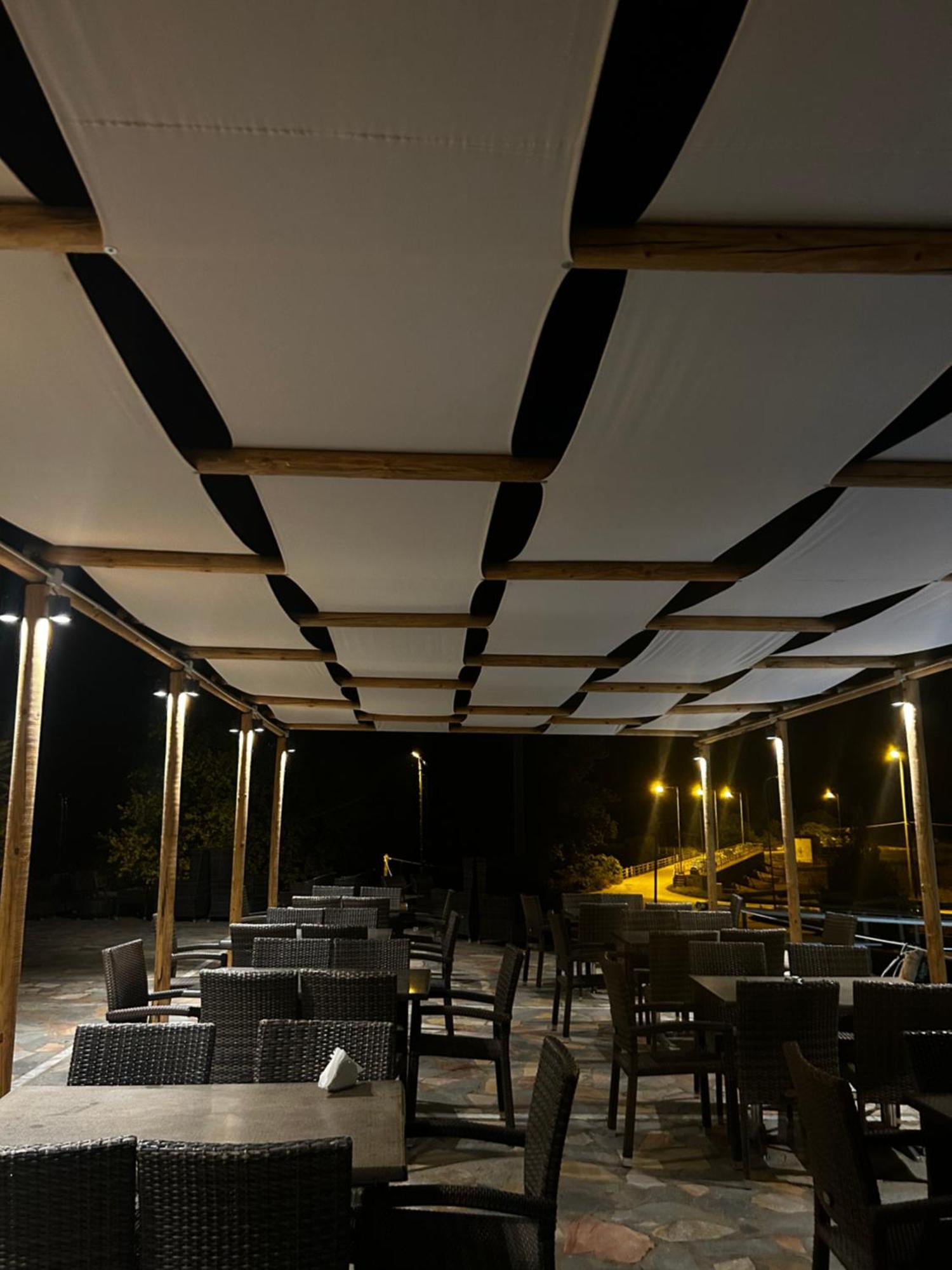 סימוולי Faraggi Hotel מראה חיצוני תמונה