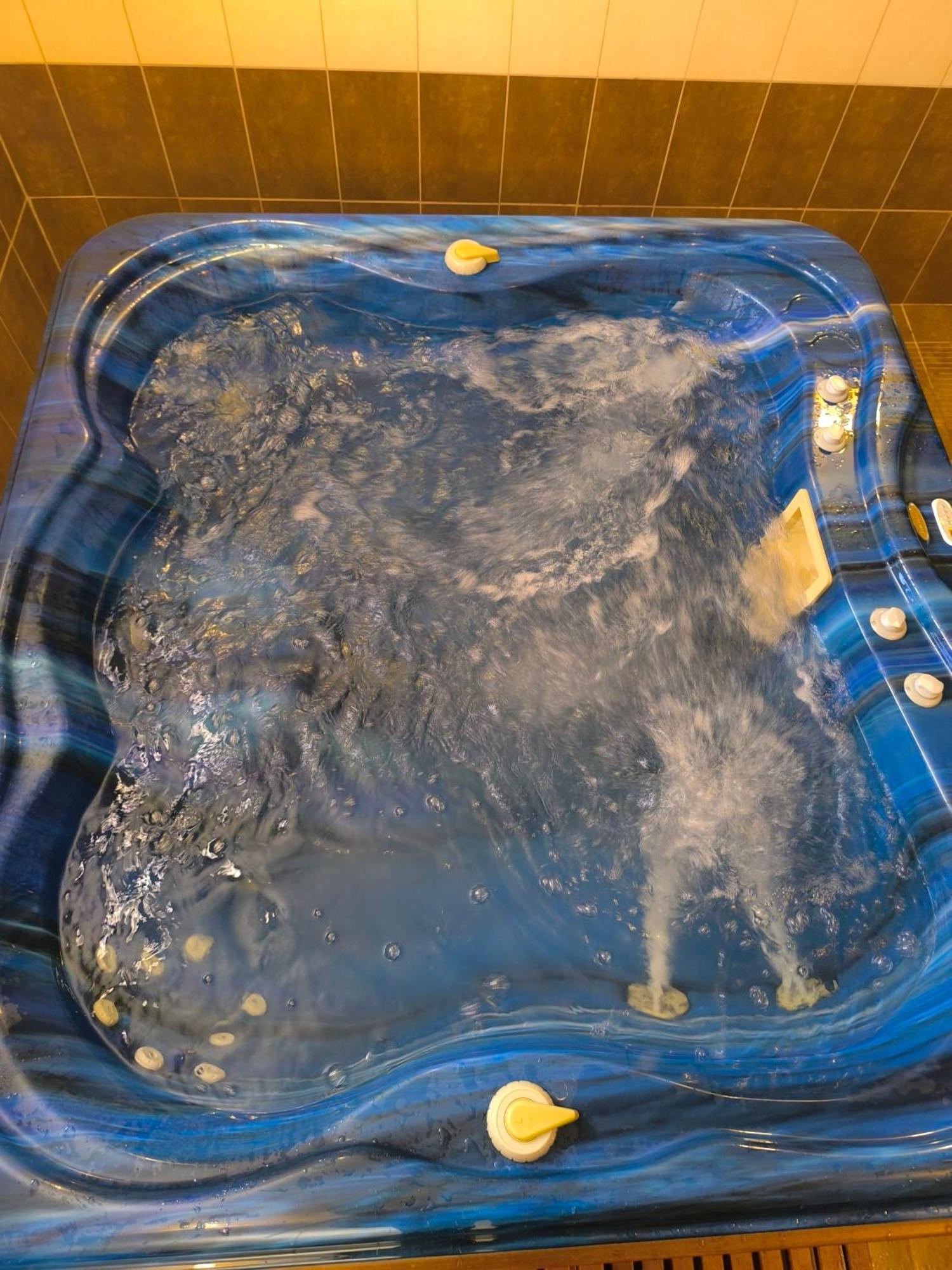 סימוולי Faraggi Hotel מראה חיצוני תמונה