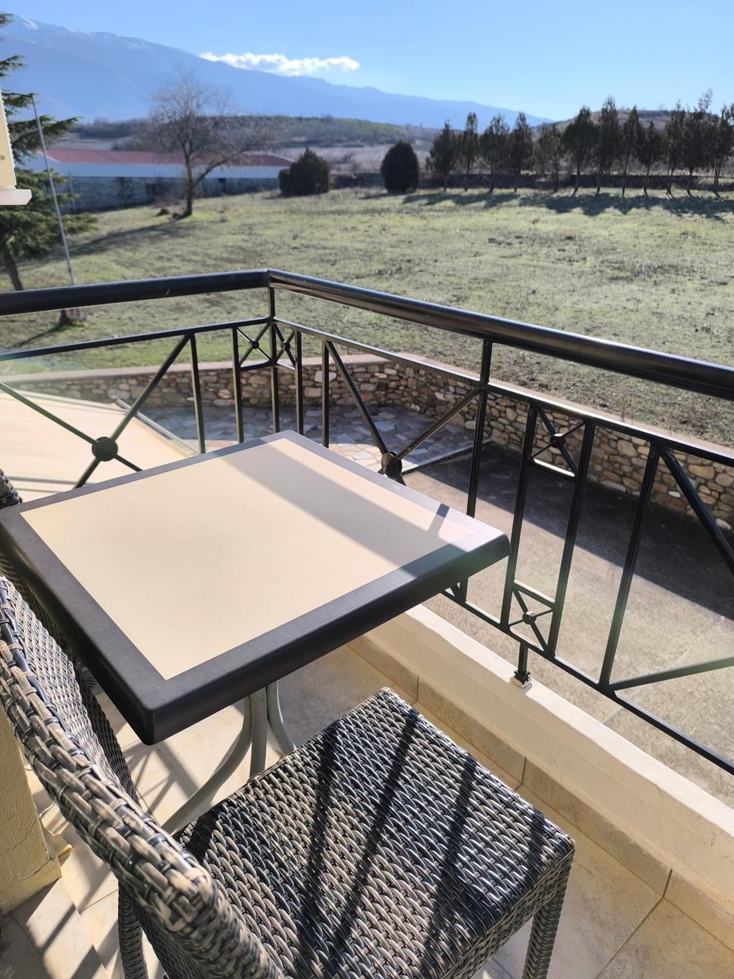 סימוולי Faraggi Hotel מראה חיצוני תמונה