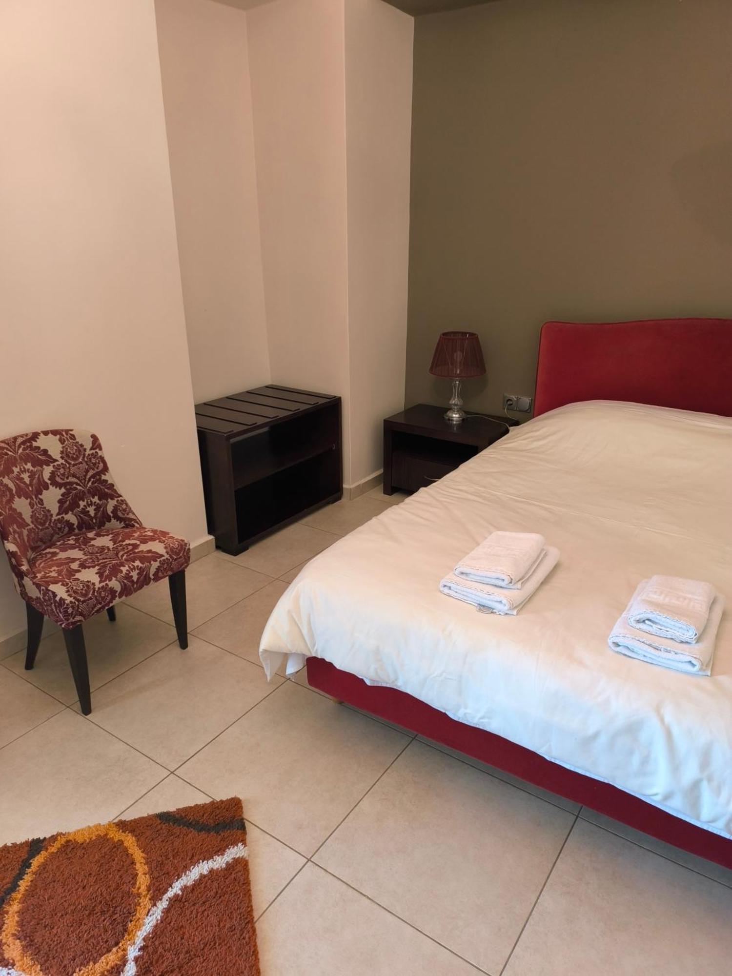 סימוולי Faraggi Hotel מראה חיצוני תמונה