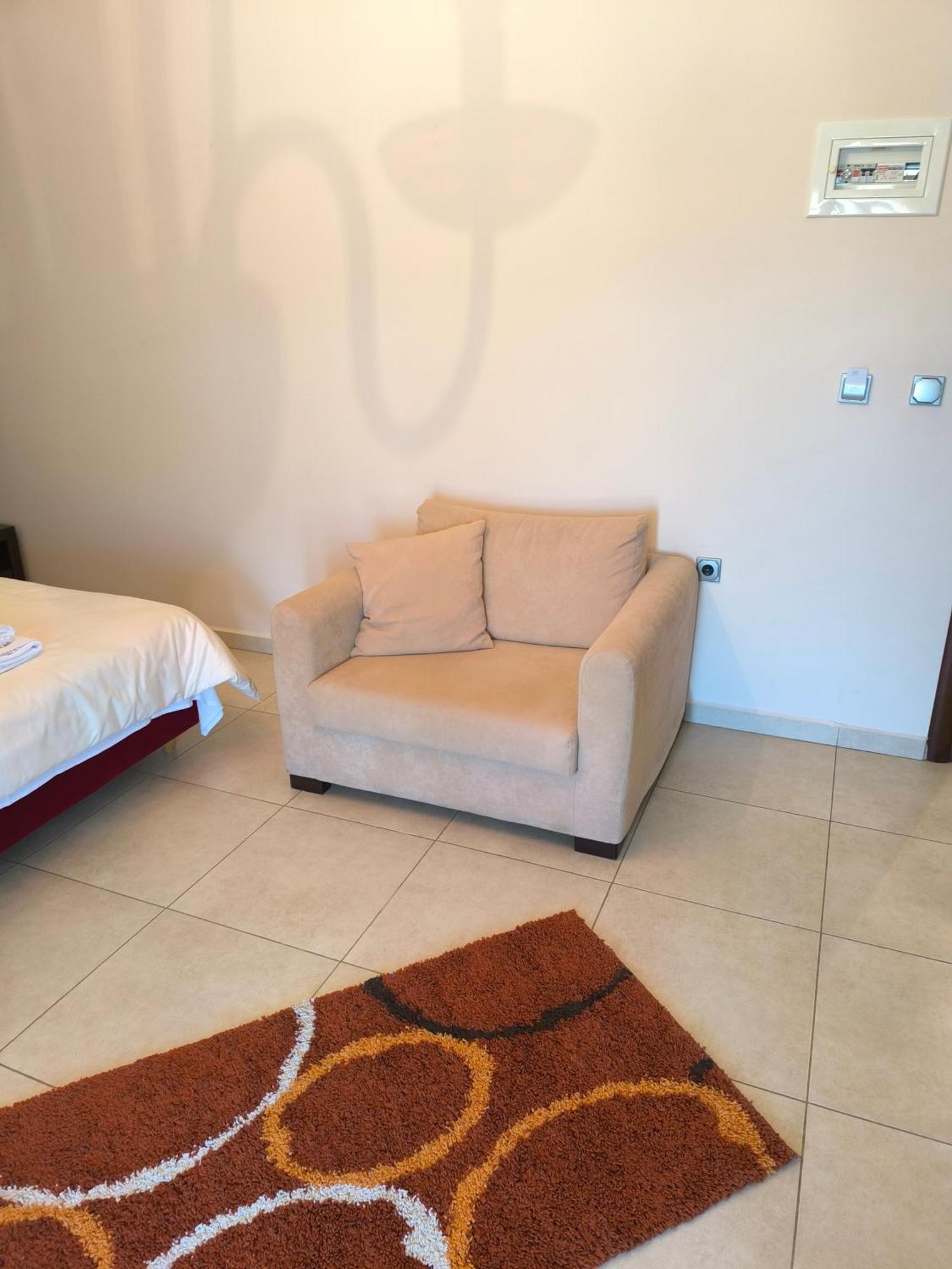 סימוולי Faraggi Hotel מראה חיצוני תמונה
